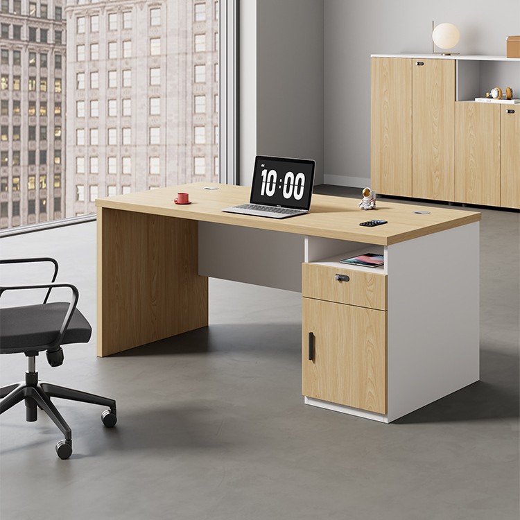 Woodworking Desk Chair - Комбинация офисного стола и стула для